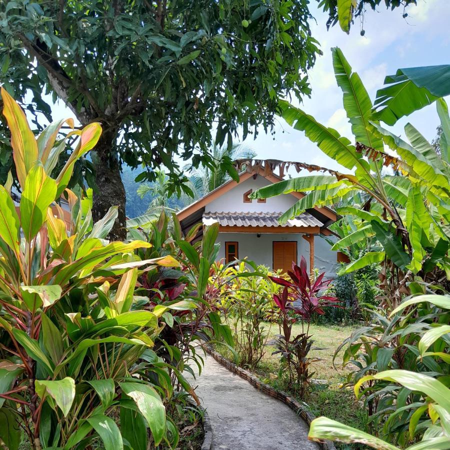 Khaolak Banana Bungalow Khao Lak Exterior photo