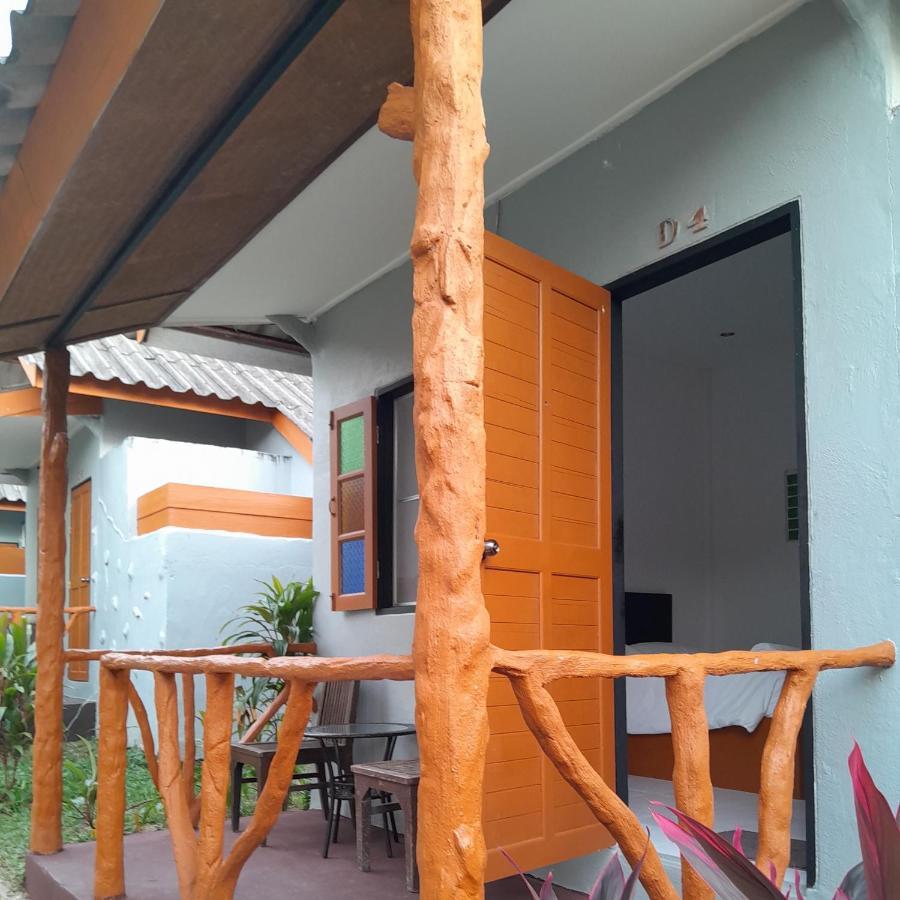 Khaolak Banana Bungalow Khao Lak Exterior photo