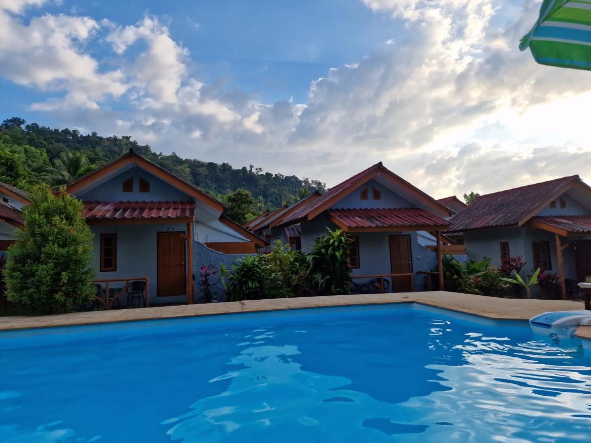 Khaolak Banana Bungalow Khao Lak Exterior photo