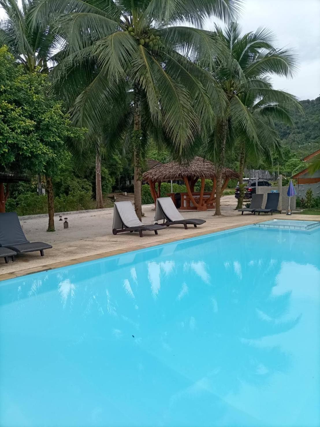 Khaolak Banana Bungalow Khao Lak Exterior photo