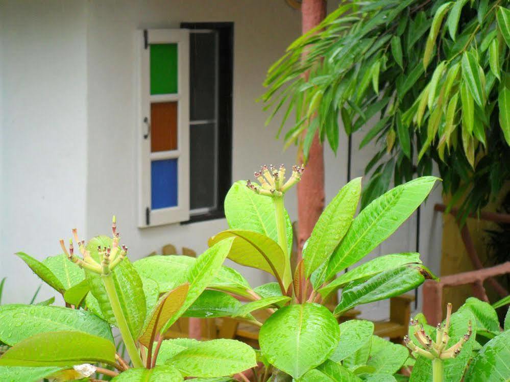Khaolak Banana Bungalow Khao Lak Exterior photo